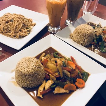Sala Thai Cuisine - Thai Near Me - Belleville, Illinois
