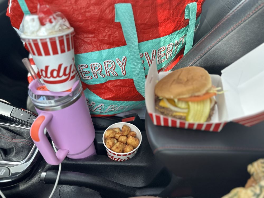 Food from Freddy's Frozen Custard & Steakburgers