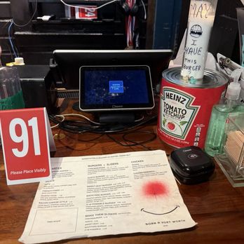GUSTOS burgers N stuff - Cashier desk - Burgers Near Me - Fort Worth, Texas