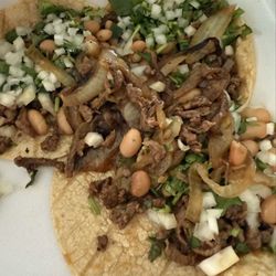 Tacos La Burra - Hand made steak tacos