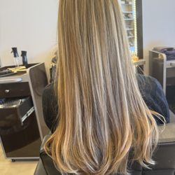 Humphrey's Salon - Beautiful color