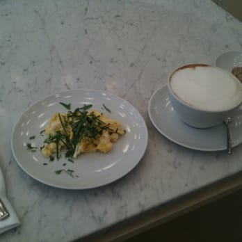 Claus - La Table du Petit-Déjeuner - Breakfast & Brunch Near Me - Paris, 75