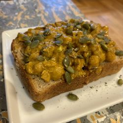 Dos Gatos Coffee Bar - Chickpea toast