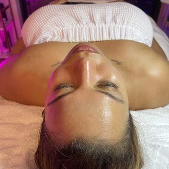 Nodari Aesthetician Studio - Skin Care Near Me - Los Angeles, California Nodari Aesthetician Studio - Skin Care Near Me - Los Angeles, California