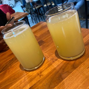 Barking Mad Cafe - Pineapple mimosas - Coffee & Tea Near Me - Gaithersburg, Maryland