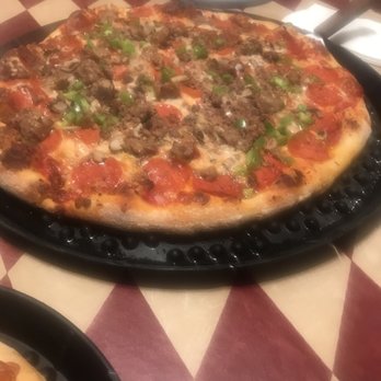 Metro Pizza - Gotham pizza 16" $24.50 - Pizza Near Me - Henderson, Nevada Metro Pizza - Gotham pizza 16" $24.50 - Pizza Near Me - Henderson, Nevada