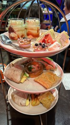 Cutter & Squidge by null