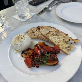 RH Dallas | The Gallery on Knox Street - Di Stefano Burrata - Home Decor Near Me - Dallas, Texas RH Dallas | The Gallery on Knox Street - Di Stefano Burrata - Home Decor Near Me - Dallas, Texas