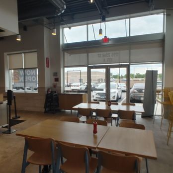 Smashburger - Burgers Near Me - Oak Brook, Illinois Smashburger - Burgers Near Me - Oak Brook, Illinois