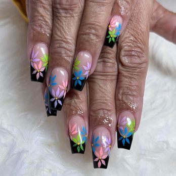 J&J Nails Spa - Nails by J - Nail Salons Near Me - Madera, California