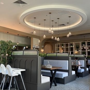 Sugo Social - Modern interior - New American Near Me - Rolling Hills Estates, California