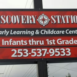 Discovery Station Early Learning & Childcare - Puyallup Center Sign