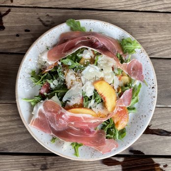 Vin 909 - Peaches & prosciutto salad - New American Near Me - Annapolis, Maryland Vin 909 - Peaches & prosciutto salad - New American Near Me - Annapolis, Maryland
