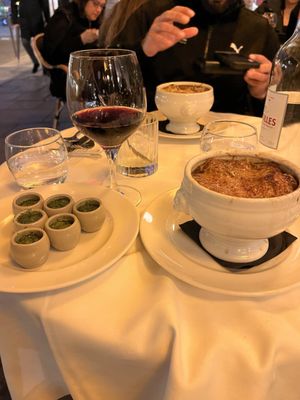 Au Bourguignon du Marais by null