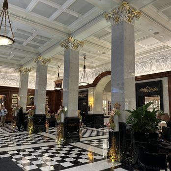 Savoy Hotel - The Lobby - Hotels Near Me - London, XGL