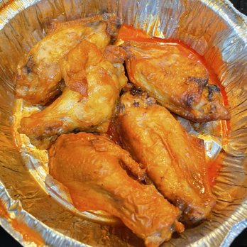 Stoner’s Pizza Joint - .Small Buffalo Chicken* - Pizza Near Me - Dallas, Texas Stoner’s Pizza Joint - .Small Buffalo Chicken* - Pizza Near Me - Dallas, Texas