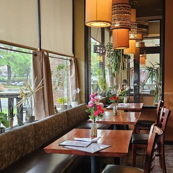 Kob Kun Fine Thai Cuisine - Thai Near Me - Oakton, Virginia Kob Kun Fine Thai Cuisine - Thai Near Me - Oakton, Virginia