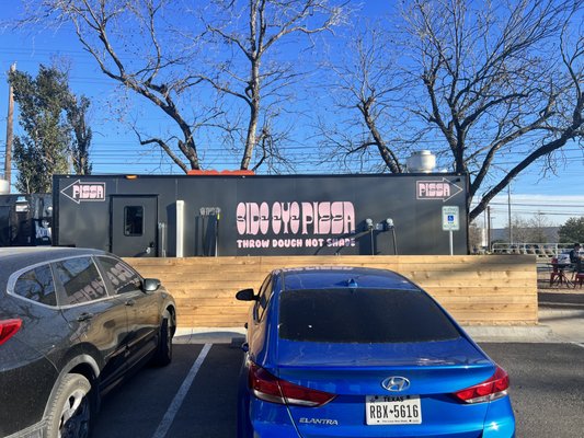 Side Eye South Congress by null