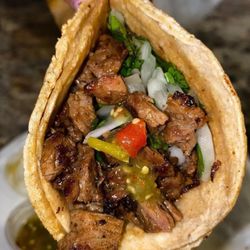 El Bigotacos Taquería