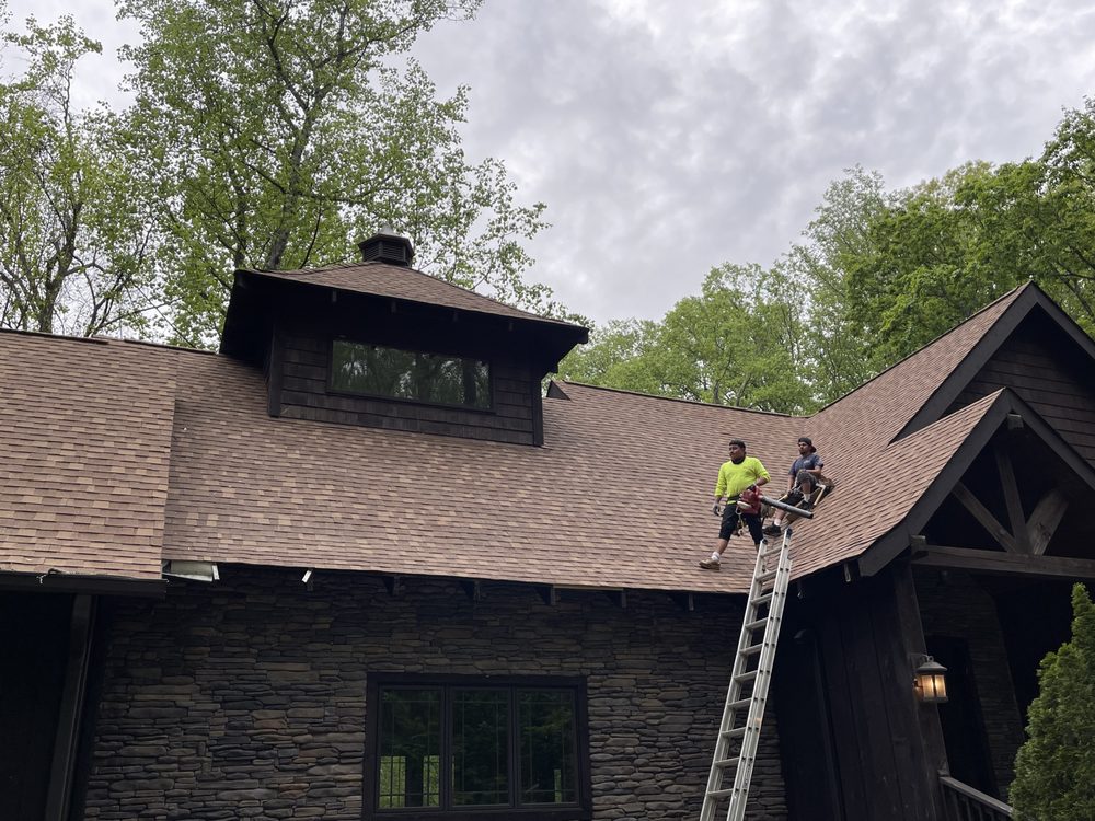 Slide of Carcamo Roofing