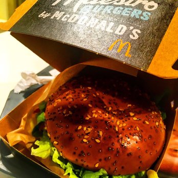 McDonald's - Fast Food Near Me - Eindhoven, New Brunswick