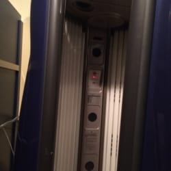 Unlimited Tan - Stand up beds super clean