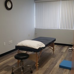 Maui Pain Clinic Physical Therapy - Private treatment space and Evaluation room
