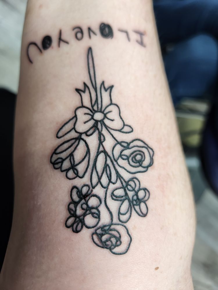 Ink My Soul Tattoo Logo
