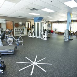 North Lake Physical Therapy - Large gym space to get patients moving