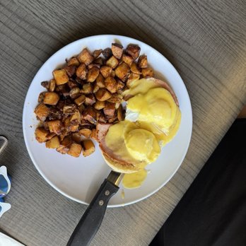 Off Street Cafe - Eggs Benedict - American Near Me - Cerritos, California Off Street Cafe - Eggs Benedict - American Near Me - Cerritos, California