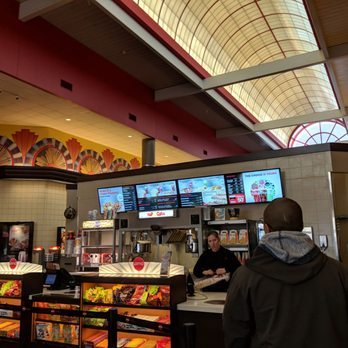 AMC Grand Rapids 18 - Cinema Near Me - Walker, Michigan