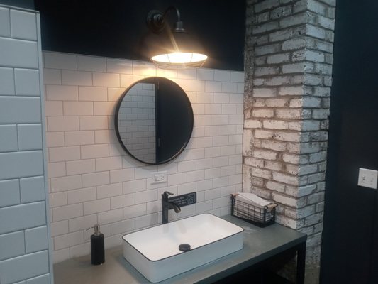 Land & Lake Ravenswood by null