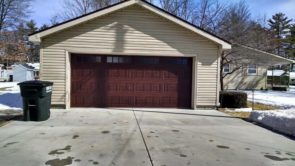 Western Michigan Garage Doors - Garage Door Contractor in Grand Rapids, MI