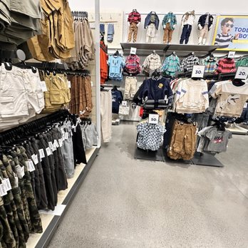 Old Navy - Women's Clothing Near Me - Waldorf, Maryland Old Navy - Women's Clothing Near Me - Waldorf, Maryland
