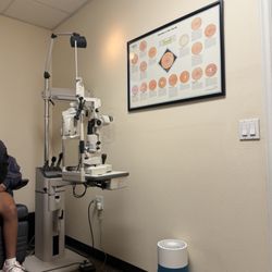 South Bay Eye Care Optometry - Exam room