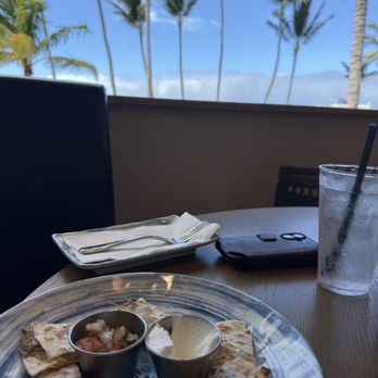 The Palms Bar & Bites - Breakfast & Brunch Near Me - Kahului, Hawaii The Palms Bar & Bites - Breakfast & Brunch Near Me - Kahului, Hawaii