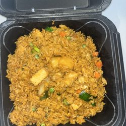 Thai Village - FR6. Pineapple Fried Rice 7.8/10