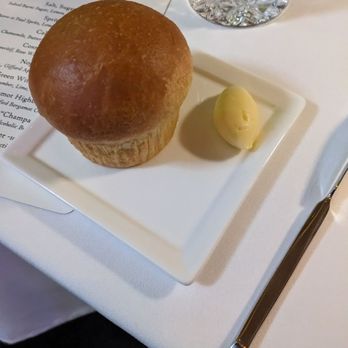 Plumed Horse - Complimentary bread and cultured butter - French Near Me - Saratoga, California Plumed Horse - Complimentary bread and cultured butter - French Near Me - Saratoga, California