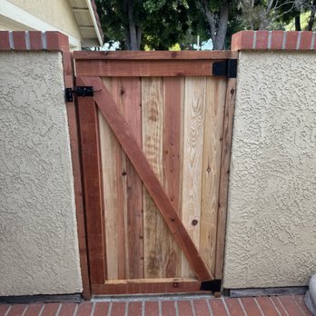 Irvine Fence - New gate - Fences & Gates Near Me - Anaheim, California Irvine Fence - New gate - Fences & Gates Near Me - Anaheim, California