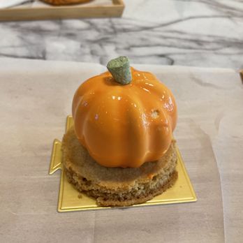 Delight Pastry - Desserts Near Me - Pasadena, California