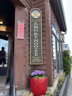 Cannon Beach Smokehouse by null
