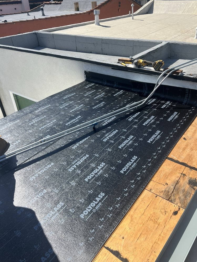 Slide of House R Us Builders