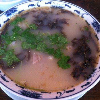 Keming Restaurant - Wonton soup, large. Incredible flavors and best wontons I have eaten anywhere. - Szechuan Near Me - Hoboken, New Jersey Keming Restaurant - Wonton soup, large. Incredible flavors and best wontons I have eaten anywhere. - Szechuan Near Me - Hoboken, New Jersey