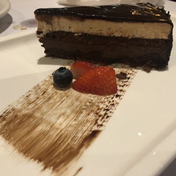 La Fontaine Restaurant - Chocolate temptation - French Near Me - Mountain View, California La Fontaine Restaurant - Chocolate temptation - French Near Me - Mountain View, California