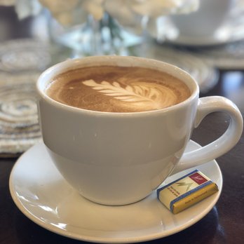 Café Cristal - Cafes Near Me - Ottawa, Ontario