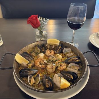 Sabor & Sazon - Paella - Italian Near Me - Paso Robles, California Sabor & Sazon - Paella - Italian Near Me - Paso Robles, California