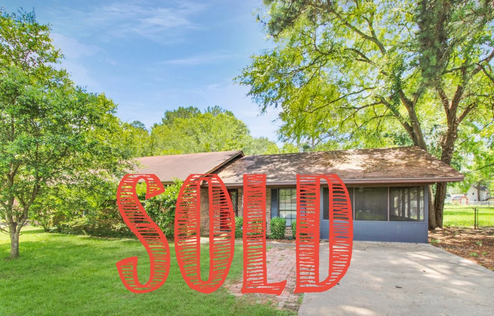 PICKET FENCE REALTY Updated September 2024 710 W Main St, Palestine