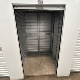 5x5 storage unit