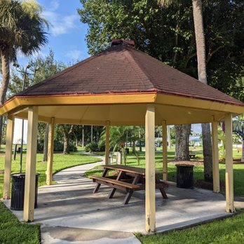 Jefferson Park - Jefferson Park, Fort Myers - Parks Near Me - Fort Myers, Florida Jefferson Park - Jefferson Park, Fort Myers - Parks Near Me - Fort Myers, Florida