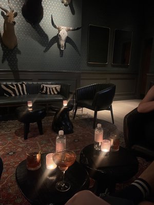 Magnum Speakeasy by null